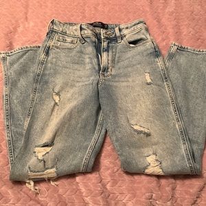 Hollister Distressed High Rise Mom Jeans Size 1